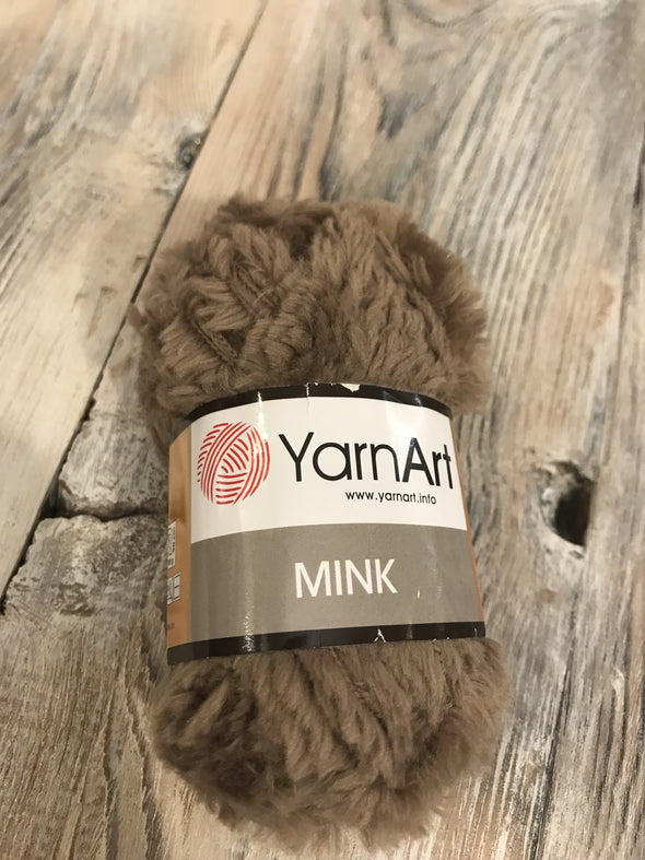 Yarn Art - Mink 332
