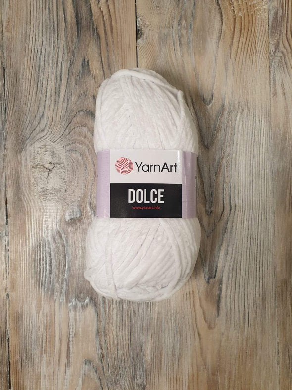 Yarn Art - Dolce 741