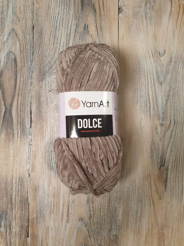 Yarn Art - Dolce 754